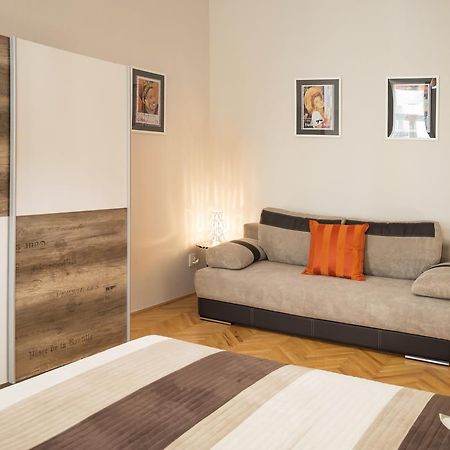 Modern Apartment Zlatnicka 8 프라하 외부 사진
